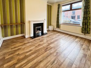 Lounge- click for photo gallery